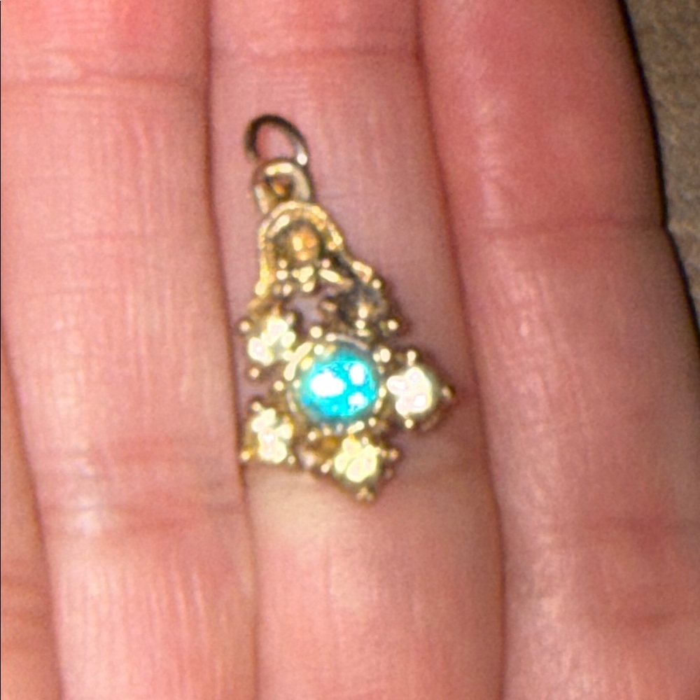 Vintage Gold Tone Turquoise and Pearl Drop Pendant Charm - Picture 4 of 4